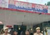 हर्रैया में फरार वारंटियों के घरों पर कुर्की:पहचान छिपाकर घूम रहे थे, अदालत के आदेशों की अनदेखी करने पर हुई कार्रवाई