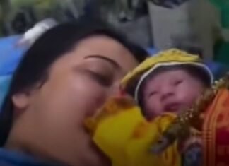 जन्माष्टमी पर नवजात कान्हा के रूप में हुआ स्वागत:मां ने पीले वस्त्र और मुकुट पहनाकर सजाया, परिवार में उत्सव का माहौल