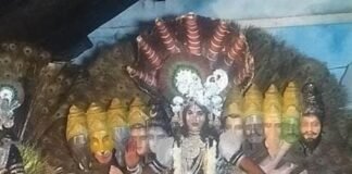 पेहर बाजार में भव्य जागरण, कृष्ण भजनों पर झूमे श्रद्धालु:सांवरिया ग्रुप लखनऊ ने दी प्रस्तुतियां; निकलेगी शोभायात्रा, मनमोहक झांकी भी दिखी