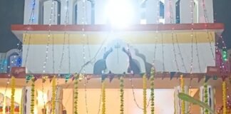 घुघली थाना परिसर में धूमधाम से मना श्री कृष्ण जन्मोत्सव:विद्युत झालरों और झांकियों से जगमगाया प्रांगण