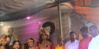 कुइया गांव में श्रीकृष्ण जन्माष्टमी का पर्व धूमधाम से मना:राधा-कृष्ण की झांकी और नृत्य ने मोहा मन, देर रात तक गूंजे जयकारे