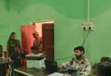 'विकास आपके द्वार' कैंप में छूटे लाभार्थी पहुंचे:बरांव में सरकारी योजनाओं का लाभ लेने के लिए किया आवेदन और पंजीकरण