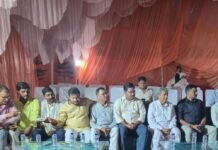 कैसरगंज कोतवाली में श्रीकृष्ण जन्माष्टमी पर भव्य जागरण:निकली मनमोहक झांकी, भक्तिमय हुआ पूरा थाना परिसर
