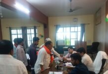 इकौना समाधान दिवस में 46 शिकायतें, 4 का मौके पर:जिलाधिकारी के निर्देश पर सीडीओ की अध्यक्षता में सुनवाई, बाकी के लिए दिए निर्देश