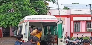 दो बाइकों की आमने-सामने टक्कर में पांच घायल:श्रावस्ती के इकौना में हादसा, तीन गंभीर घायलों को मेडिकल कॉलेज रेफर