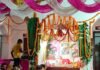 थाने में गूंजीं कान्हा की किलकारियां:भव्य झांकी सजाकर धूमधाम से मनाया जन्मोत्सव, आधी रात हुआ जन्माभिषेक