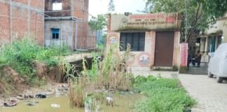 Barwa Khurd Health Center Waterlogging
