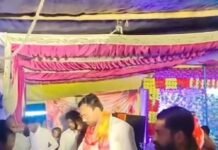 बस्ती के चिलमा बाजार में जन्माष्टमी पर हजारों ने लिया:दुबौलिया ब्लॉक में देर रात तक चला भंडारा, विश्व हिंदू महासंघ के पदाधिकारी भी मौजूद रहे।