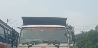 मेदिनीपुर में अवैध खनन पर प्रशासन का एक्शन:पोकलेन और डंपर जब्त कर सीज किए गए