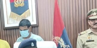 गोवंश तस्करी के आरोप में चार वांछित गिरफ्तार:बलरामपुर में गैंगस्टर एक्ट के तहत हुई कार्रवाई, बिहार में बेचते थे पशु