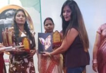 पुलिस ने बहु-बेटी सम्मेलन कर महिलाओं को किया जागरूक:मिशन शक्ति फेज-5.0 के तहत महराजगंज में दी सुरक्षा और अधिकारों की जानकारी