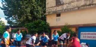 क्षेत्रीय कबड्डी-बैडमिंटन में गोरक्ष प्रांत के खिलाड़ियों बेहतरीन प्रदर्शन:बस्ती में कई वर्गों में जीते मुकाबले, प्रतियोगिता का एसपी ने किया उद्घाटन