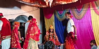 श्रावस्ती के अकारा में जन्माष्टमी पर मां शेरावाली की आकर्षक:देखने के लिए उमड़ी भारी भीड़, देर रात तक चला कार्यक्रम
