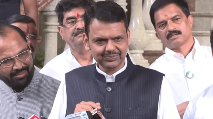 MPSC पेपर लीक- मुख्यमंत्री देवेंद्र फडणवीस ने परीक्षा में गड़बड़ी