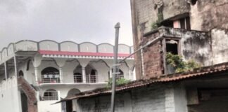 शंकरपुर गांव में दो स्ट्रीट लाइटों से बैट्री और सोलर:राष्ट्रीय राजमार्ग 27 के पास दुकान और घर से LED लाइटें भी गायब, पुलिस जांच में जुटी