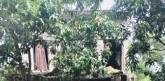 सरयू नदी खतरे के निशान से ऊपर, बाढ़ का पानी:बस्ती के दुबौलिया में कई गांवों में फैला, ग्रामीणों का जीवन अस्त-व्यस्त