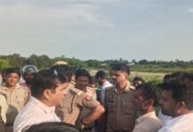 महराजगंज में छात्र रोहिन नदी में कूदा:20 घंटे बाद भी नहीं चला पता, NDRF-SDRF की तलाश जारी