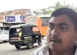 बस्ती में ब्लैक फिल्म लगी कार की चेकिंग पर विवाद:ट्रैफिक जवानों से भिड़ा युवक, बोला- गाली दूंगा, तुम क्या कर लोगे?