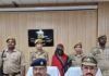पति को आत्महत्या के लिए उकसाने वाली पत्नी गिरफ्तार:प्रताड़ना और मानसिक दबाव से परेशान होकर उठाया कदम, तमंचा और खोखा बरामद