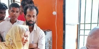 सिसवा सीएचसी में उल्टी-दस्त, बुखार के मरीज बढ़े:बारिश के बाद उमस से बढ़ी परेशानी, बच्चों-बुजुर्गों पर ज्यादा असर