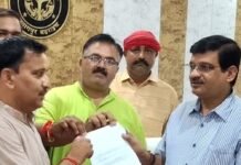 किसानों ने मुख्यमंत्री के नाम सौंपा 10 सूत्रीय ज्ञापन:पयागपुर में खंड विकास अधिकारी को दी गईं किसानों की समस्याएं