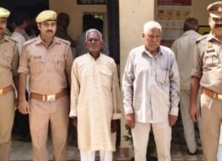 बलिया: फर्जी दस्तावेज तैयार कर जमीन रजिस्ट्री करने वाले गिरोह का पर्दाफाश, पुलिस ने दो शातिर जालसाजों को दबोचा