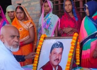 सोनौली के सृजनकर्ता को छठवीं पुण्यतिथि पर किया याद:व्यापारी, समाजसेवी, पत्रकार और जनप्रतिनिधियों ने दी श्रद्धांजलि; सेवा और स्मरण दिवस के रूप में मनाई पुण्यतिथि