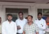पनियरा में प्रधानों ने BDO कार्यालय का किया घेराव:कमीशन मांगने और अभद्र भाषा के आरोप में भड़के ग्राम प्रधान; BDO को कमरे में बंद किया, वरिष्ठ अधिकारी को बुलाने पर अड़े