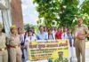 पुलिस ने साइबर सुरक्षा से महिलाओं-बालिकाओं को किया जागरुक:बस्ती में ऑनलाइन धोखाधड़ी से बचने के बताए तरीके