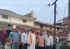 सिरसिया मलमलिया में तीन दिन से बिजली गुल:ट्रांसफार्मर खराब होने से सप्लाई ठप; जेई बोले- नया ट्रांसफार्मर लगाकर बहाल होगी बिजली