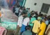महराजगंज के चिऊरहा में श्रीकृष्ण जन्मोत्सव का छठी पूजन:सोहर गीतों से गूंजा मंदिर परिसर, सैकड़ों श्रद्धालु हुए शामिल