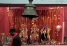 विक्रमजोत के रामजानकी मंदिर में कान्हाजी की छठी मनाई गई:बड़ी संख्या में पहुंचे श्रद्धालु, दीप जलाकर सामूहिक आरती की और प्रसाद लिया