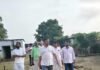 बनकटी में स्कूल बाउंड्री निर्माण का निरीक्षण:अध्यक्ष पति ने स्थानीय सभासदों और नागरिकों संग की चर्चा, जल्द शुरू होगा काम