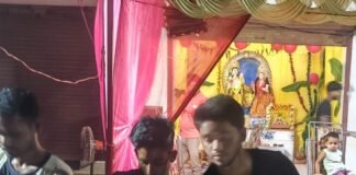 तेजा फांटा गांव में श्रीकृष्ण जन्मोत्सव की छठी मनाई गई:भक्तों ने मटकी लेकर नृत्य किया, भजन-कीर्तन के साथ फोड़ी गई मटकी