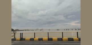 घाघरा का जलस्तर 7 सेंटीमीटर घटा, फिर भी खतरे के निशान से 39 सेमी ऊपर, कई गांव बाढ़ की चपेट में