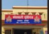 अमेठी में सड़क किनारे झाड़ी में मिला युवक का शव, परिजनों ने जताई हत्या की आशंका