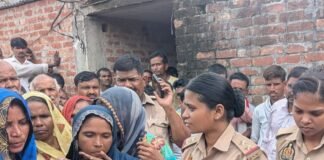 बहराइच में विवाहिता ने की आत्महत्या:टीन शेड के कमरे में दुपट्टे से लटका मिला शव, तीन साल पहले हुई थी शादी