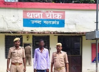 चौक पुलिस ने वारंटी को गिरफ्तार कर कोर्ट भेजा:पुलिस ने घर से दबोचा, कानूनी प्रक्रिया पूरी कर कोर्ट भेजा