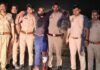 इटावा: हिस्ट्रीशीटर अंकित उर्फ फौजी पुलिस मुठभेड़ में गिरफ्तार, पैर में लगी गोली