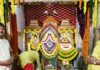 पयागपुर के त्रिदेव मंदिर में रानी शक्ति दादी का दरबार:बनारस से मंगाए फूलों से हुआ खाटू श्याम और बालाजी का आकर्षक श्रृंगार