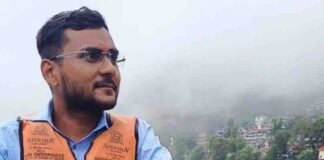 अवनीश पांडे को एक महीने में दूसरी सरकारी नौकरी मिली:हाथी पर जुलूस निकालने वाले हरैया के अवनीश का अब कनिष्ठ सहायक पद पर चयन