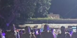 श्रावस्ती के जमुनहा-सिरसिया में जन्माष्टमी की भव्य शोभायात्राएं निकलीं:डीजे और झांकियों के साथ श्रद्धालुओं ने प्रतिमाओं का रात्रि मे किया विसर्जन