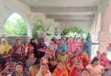 महराजगंज में आंगनबाड़ी कार्यकर्ताओं ने की मानदेय बढ़ाने की मांग:बोलीं- जीपीएस से हाजिरी लगाने की व्यवस्था बंद हो, अपर मुख्य सचिव को भेजा पत्र