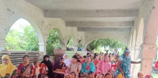 महराजगंज में आंगनबाड़ी कार्यकर्ताओं ने की मानदेय बढ़ाने की मांग:बोलीं- जीपीएस से हाजिरी लगाने की व्यवस्था बंद हो, अपर मुख्य सचिव को भेजा पत्र