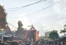 कटरा में रासलीला का समापन, नगर में निकली झांकी:हाथी घोड़ा पालकी जय कन्हैया लाल की उद्घोष के साथ, बाबा जवाहर दास ने की अध्यक्षता