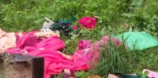 नवाबगंज में दीवार फांदकर चोरों ने की चोरी:मण्हवा गांव में ब्रह्मा मौर्या के घर से 3 हजार नकद, चांदी के जेवर और साड़ी ले गए