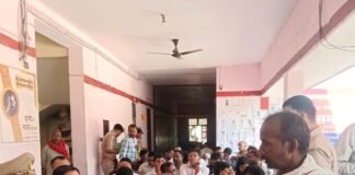 लालगंज थाने में समाधान दिवस:थानाध्यक्ष ने पुलिस और राजस्व के मामले सुलझाए, महिलाओं को तुरंत न्याय का निर्देश दिया
