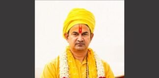नवरात्रि में मांस बिक्री पर पूर्ण प्रतिबंध की मांग, फलाहारी महाराज ने मुख्यमंत्री योगी आदित्यनाथ को लिखा पत्र