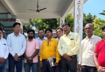 ग्रामीण पत्रकार एसोसिएशन की रुधौली में हुई बैठक, मंडल अध्यक्ष:तहसील अध्यक्ष अरुण कुमार मिश्र की अध्यक्षता में हुई, संगठन को मजबूत करने पर जोर