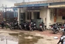 विक्रमजोत में रात होते ही बिजली गुल, सैकड़ों गांव परेशान:मोबाइल नेटवर्क भी ठप; लोग आंदोलन की तैयारी में, विभाग पर लापरवाही का आरोप